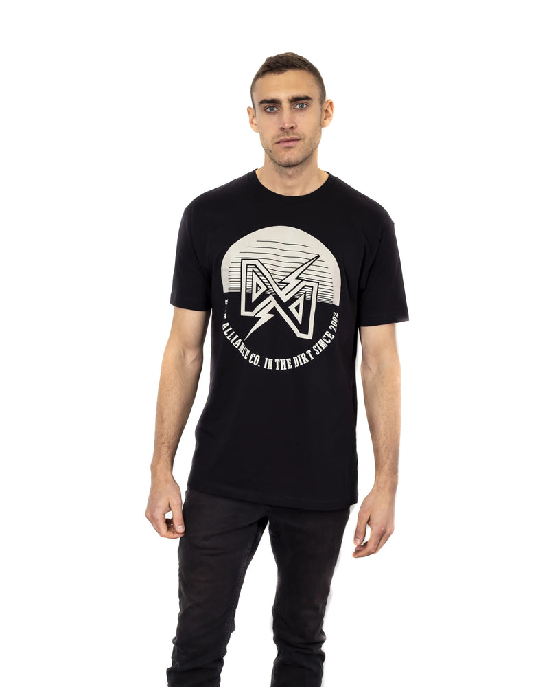 Load image into Gallery viewer, Dirt Alliance - Spool T-Shirt - Black
